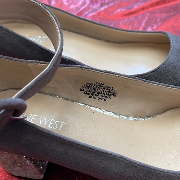 Nine West Grey Suede Ballerina Round Toe Ankle Strap Glitter Block Heels - Picture 7 of 9